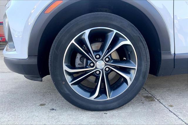2021 Buick Encore GX Vehicle Photo in TOPEKA, KS 66609-0000