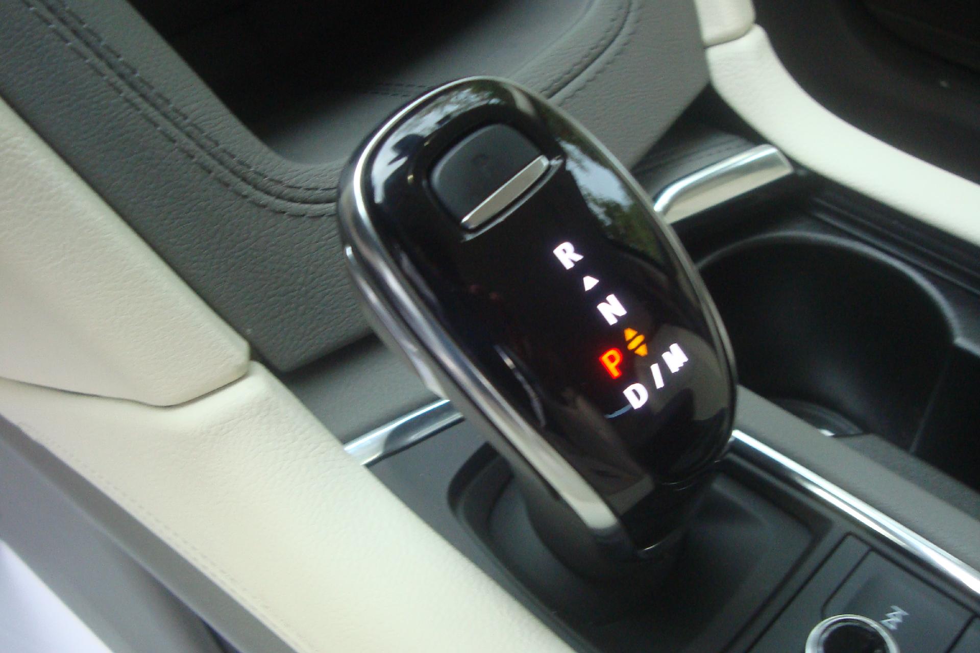 2025 Cadillac XT5 Vehicle Photo in PORTSMOUTH, NH 03801-4196