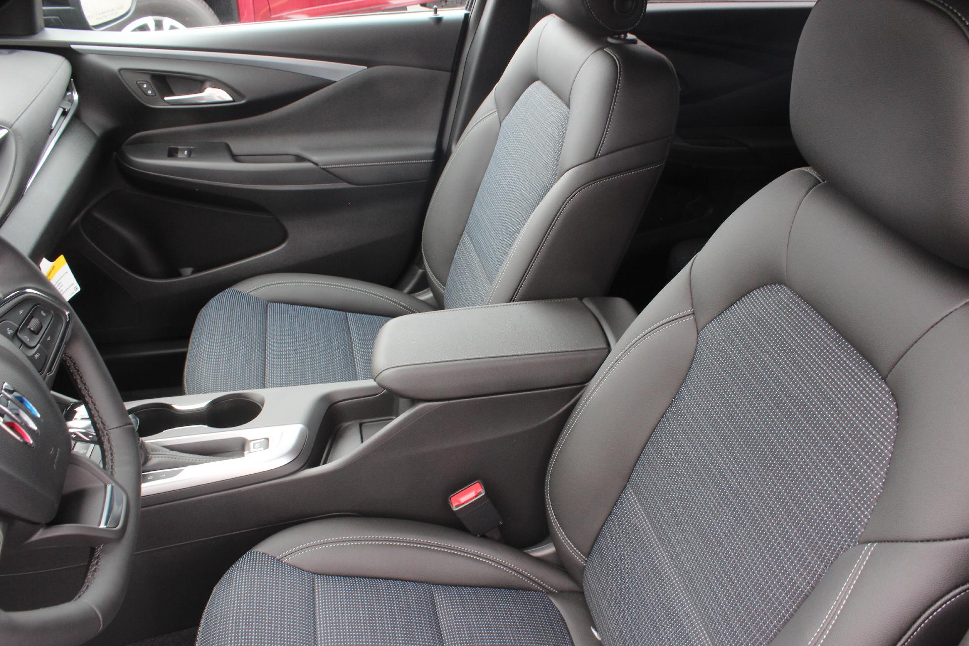 2025 Buick Envista Vehicle Photo in AURORA, CO 80012-4011