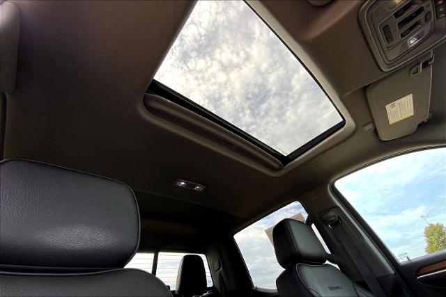 2024 GMC Sierra 1500 Vehicle Photo in TOPEKA, KS 66609-0000