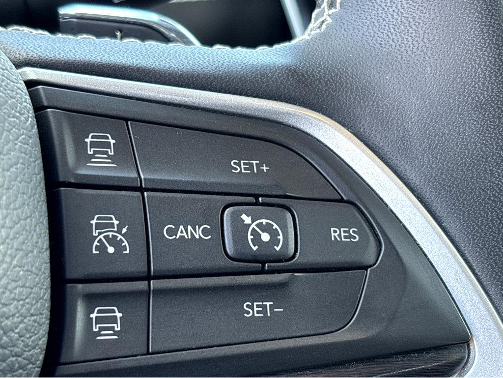 2023 Jeep Grand Cherokee Vehicle Photo in POOLER, GA 31322-3252