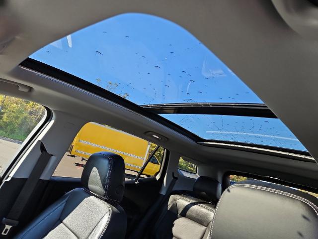 2023 GMC Terrain Vehicle Photo in TREVOSE, PA 19053-4984