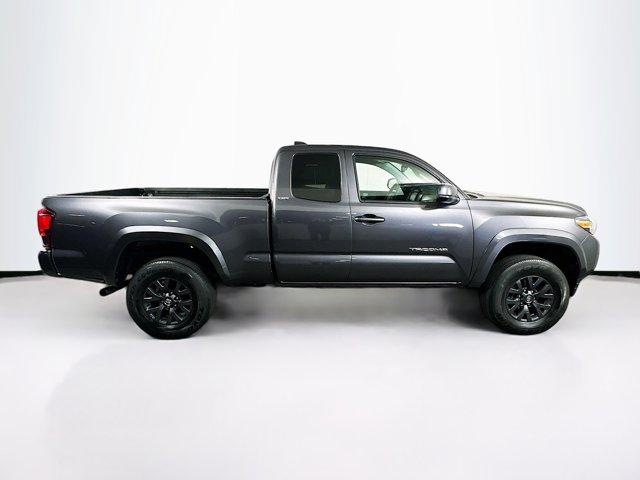 2022 Toyota Tacoma 4WD Vehicle Photo in Flemington, NJ 08822