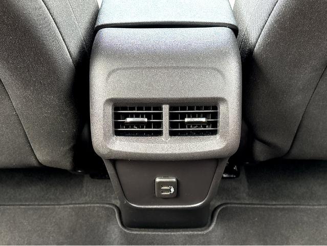 2024 Chevrolet Equinox Vehicle Photo in BEAUFORT, SC 29906-4218