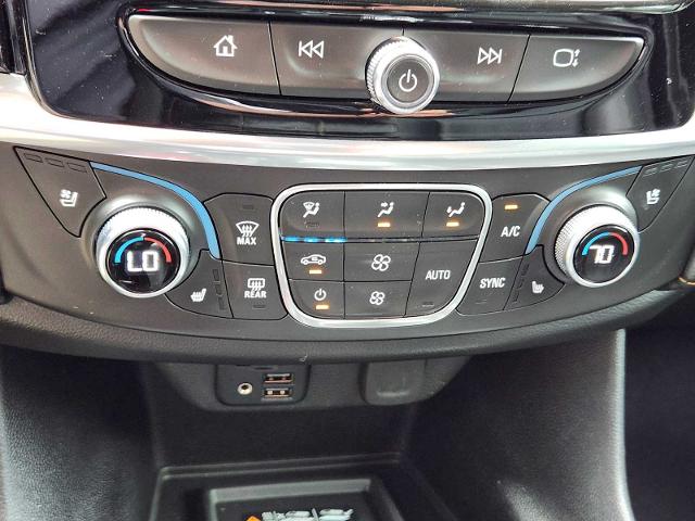 2021 Chevrolet Traverse Vehicle Photo in DENTON, TX 76210-9321