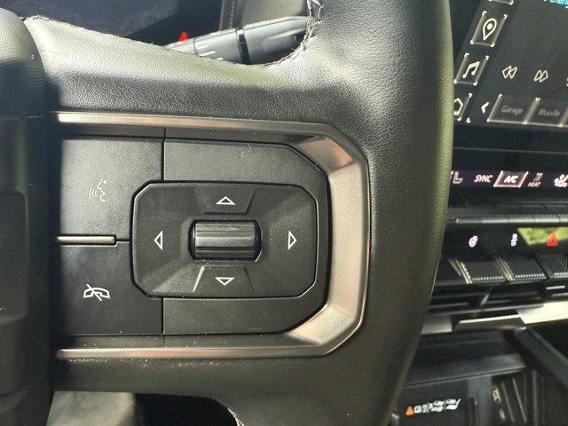 2024 GMC HUMMER EV SUV Vehicle Photo in LEOMINSTER, MA 01453-2952