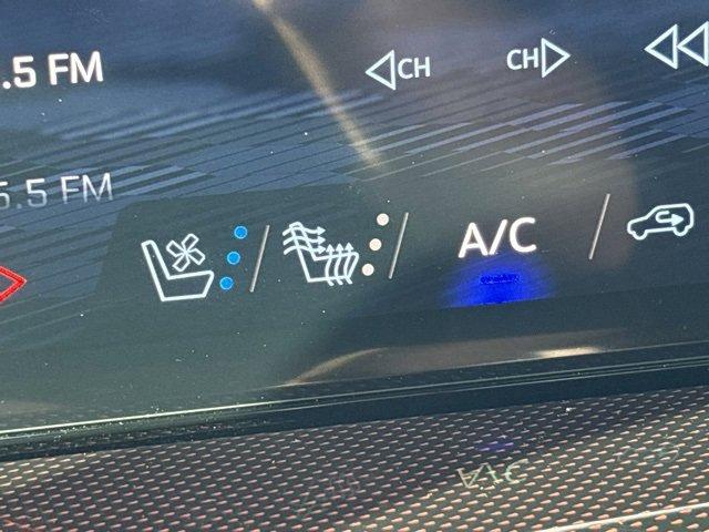 2025 Chevrolet Traverse Vehicle Photo in ROCHESTER HILLS, MI 48307-2741