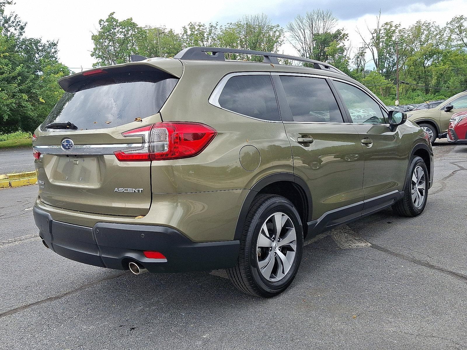 2024 Subaru Ascent Vehicle Photo in Harrisburg, PA 17111