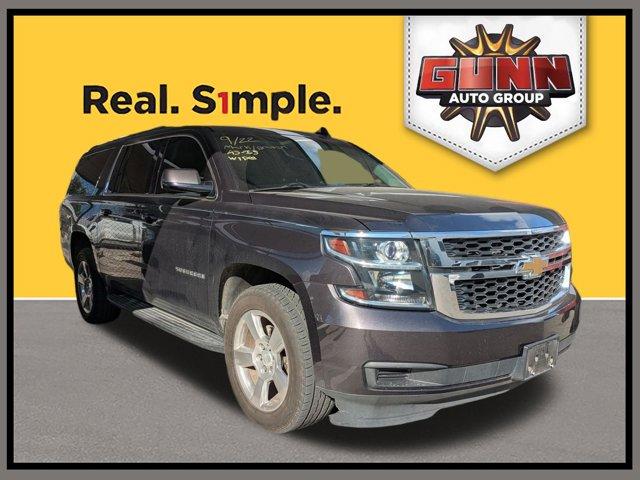 2017 Chevrolet Suburban Vehicle Photo in SELMA, TX 78154-1459