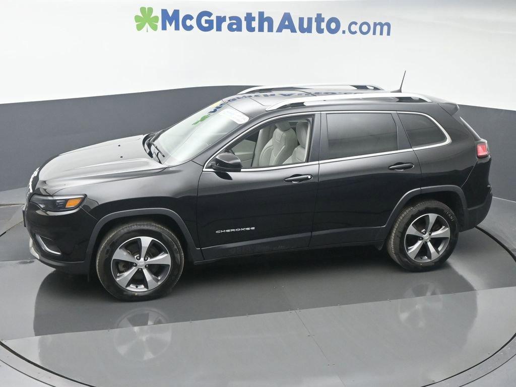 2021 Jeep Cherokee Vehicle Photo in Cedar Rapids, IA 52402