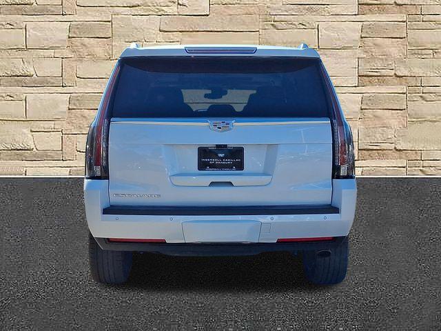 2018 Cadillac Escalade Vehicle Photo in DANBURY, CT 06810-5034