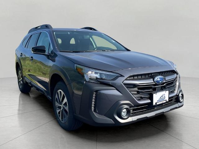 2025 Subaru Outback Vehicle Photo in Neenah, WI 54956