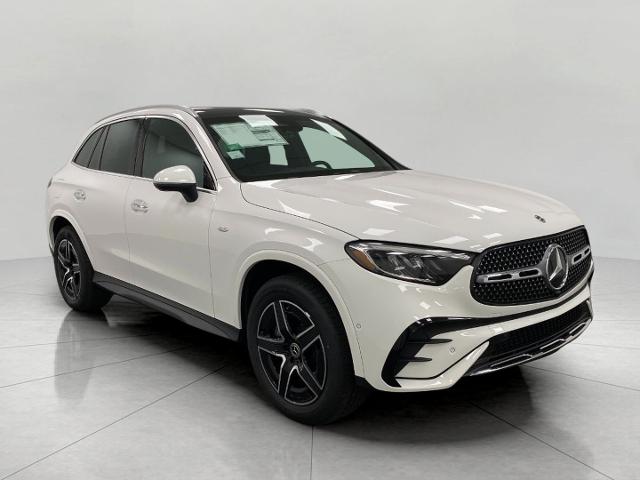 2025 Mercedes-Benz GLC Vehicle Photo in Neenah, WI 54956