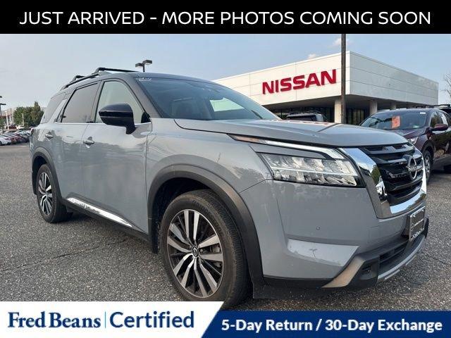 2023 Nissan Pathfinder Vehicle Photo in Flemington, NJ 08822