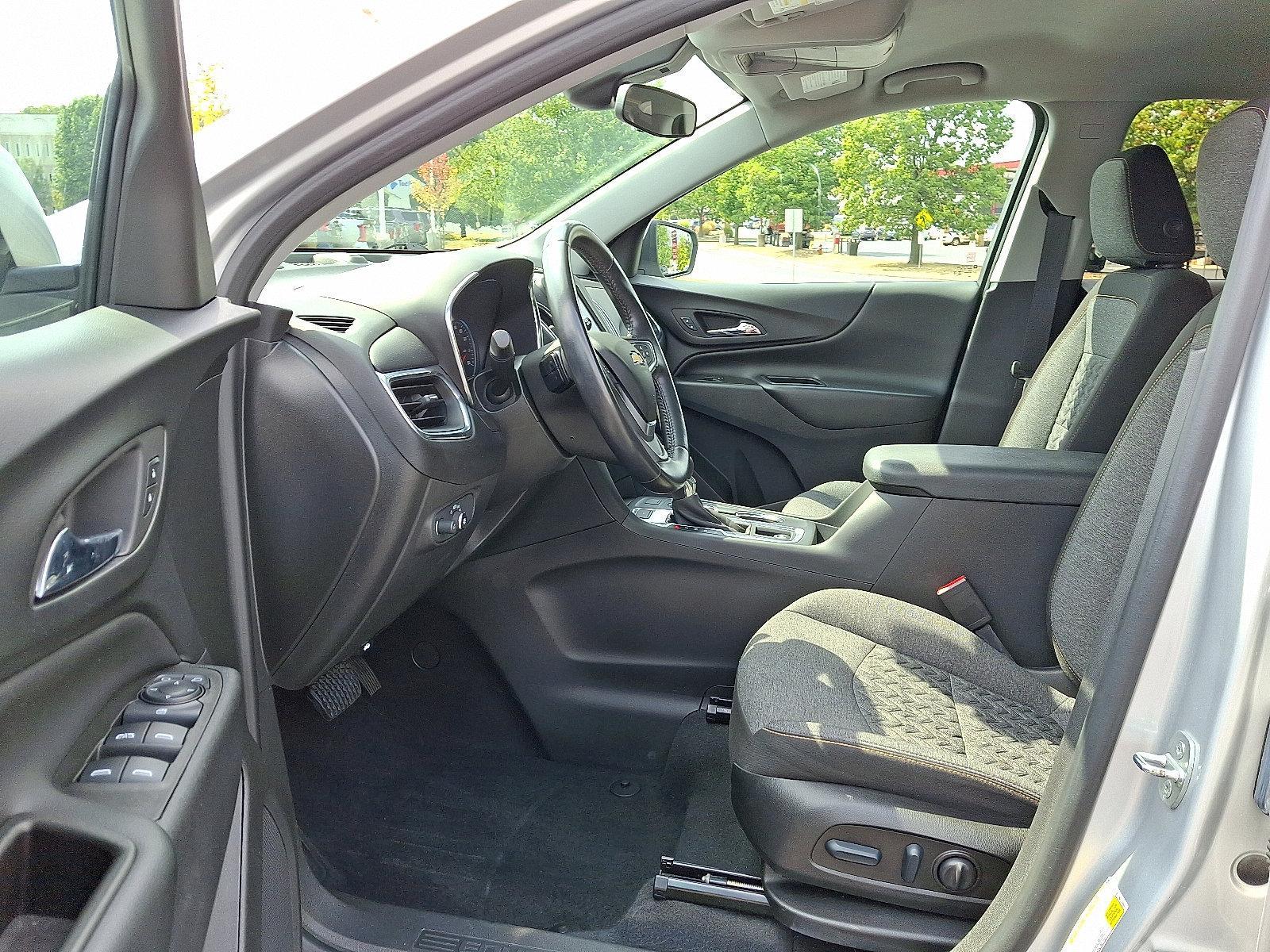 2022 Chevrolet Equinox Vehicle Photo in Harrisburg, PA 17111