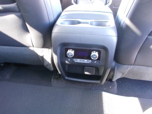 2026 GMC Acadia Vehicle Photo in LOWELL, MA 01852-4336