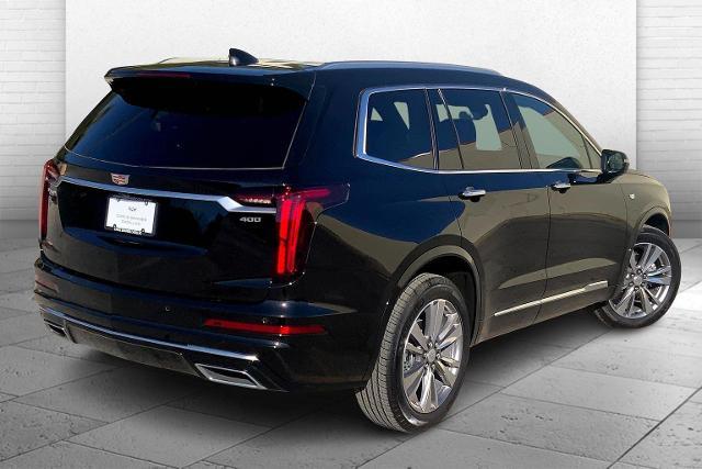 2025 Cadillac XT6 Vehicle Photo in KANSAS CITY, MO 64114-4545