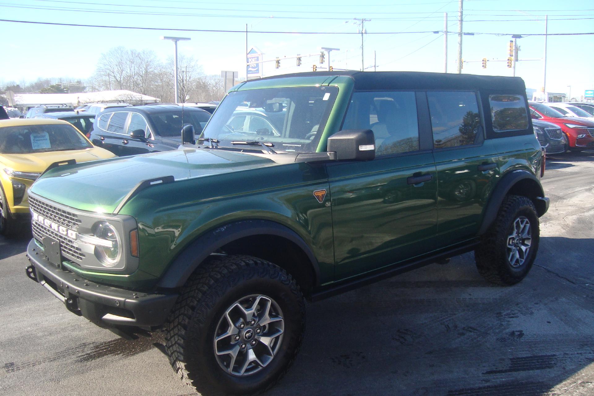 2025 Ford Bronco Vehicle Photo in PORTSMOUTH, NH 03801-4196