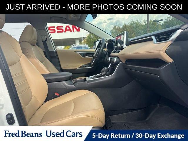 2020 Toyota RAV4 Vehicle Photo in Flemington, NJ 08822