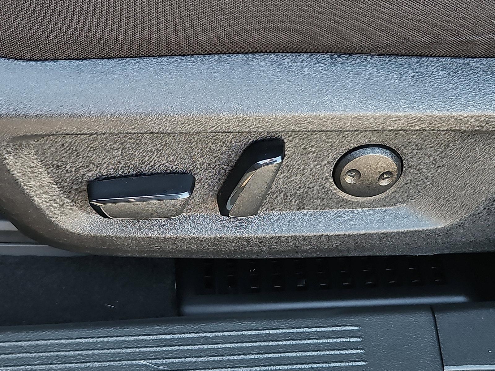 2023 Nissan Rogue Vehicle Photo in Jenkintown, PA 19046