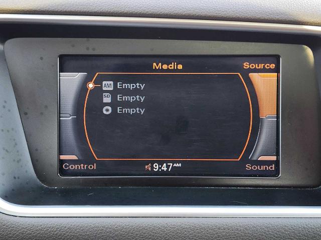 2014 Audi Q5 Vehicle Photo in DENTON, TX 76210-9321
