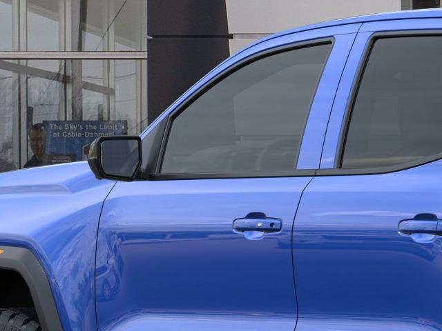 2025 GMC Canyon Vehicle Photo in INDEPENDENCE, MO 64055-1377