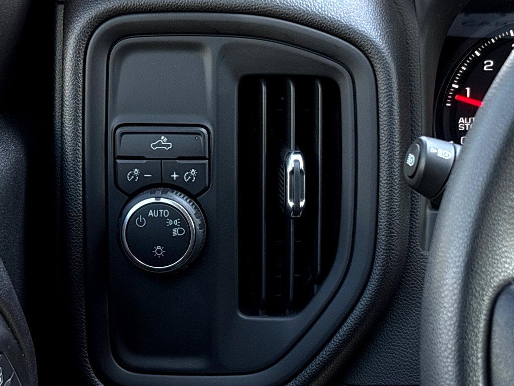 2025 Chevrolet Silverado 1500 Vehicle Photo in POOLER, GA 31322-3252