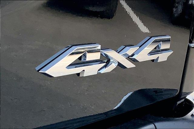 2025 Ram 2500 Vehicle Photo in KANSAS CITY, MO 64114-4502