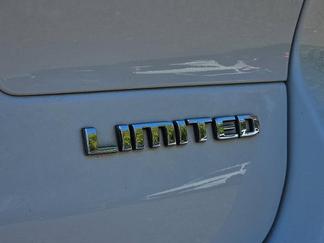 2023 Jeep Grand Cherokee L Vehicle Photo in TREVOSE, PA 19053-4984