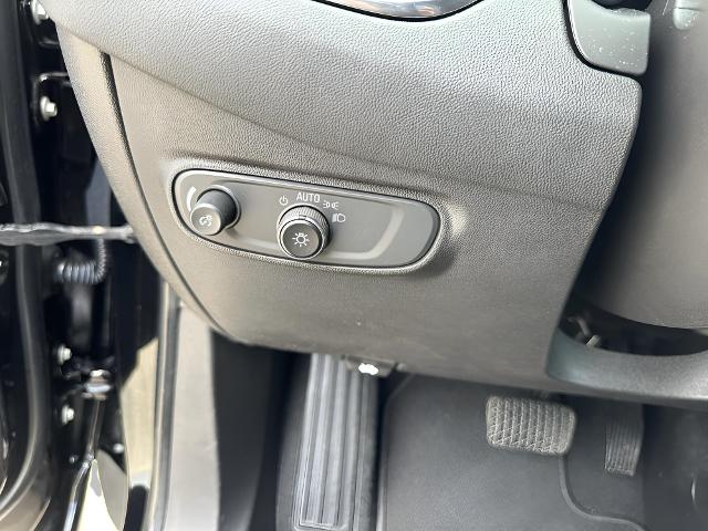 2022 Chevrolet Equinox Vehicle Photo in MANITOWOC, WI 54220-5838