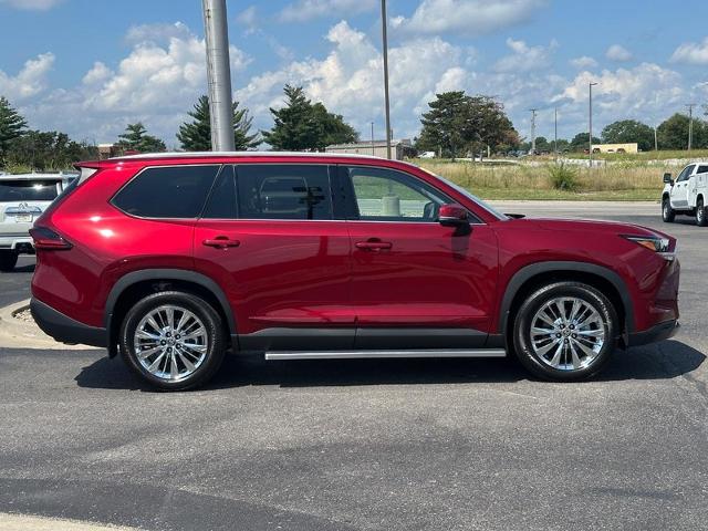 2025 Toyota Grand Highlander Vehicle Photo in COLUMBIA, MO 65203-3903