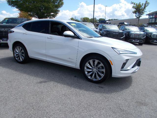 2025 Buick Envista Vehicle Photo in LOWELL, MA 01852-4336
