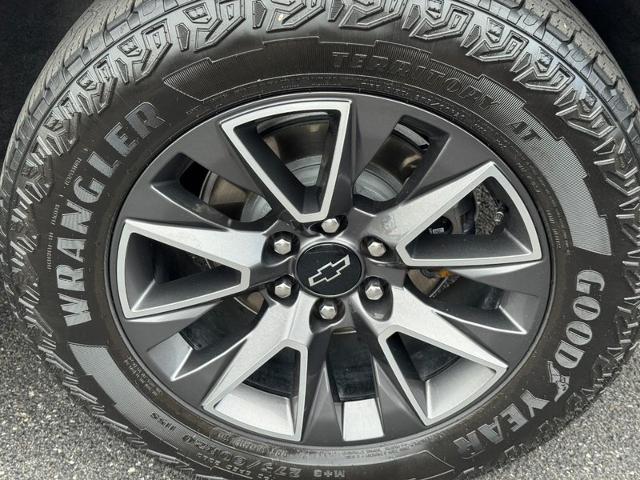 2023 Chevrolet Tahoe Vehicle Photo in COLUMBIA, MO 65203-3903