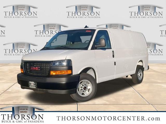 2025 GMC Savana Cargo 2500 Vehicle Photo in PASADENA, CA 91107-3803