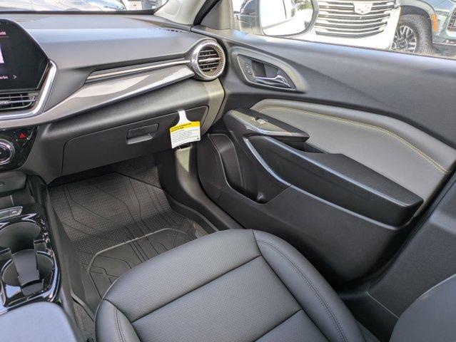 2025 Chevrolet Trax Vehicle Photo in BRUNSWICK, GA 31525-1881