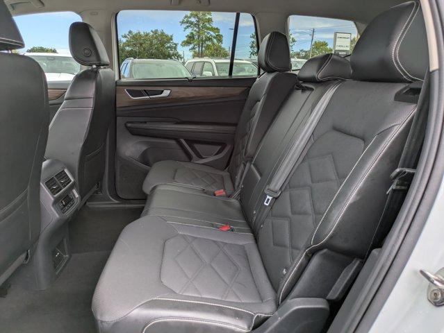 2024 Volkswagen Atlas Vehicle Photo in BRUNSWICK, GA 31525-1881