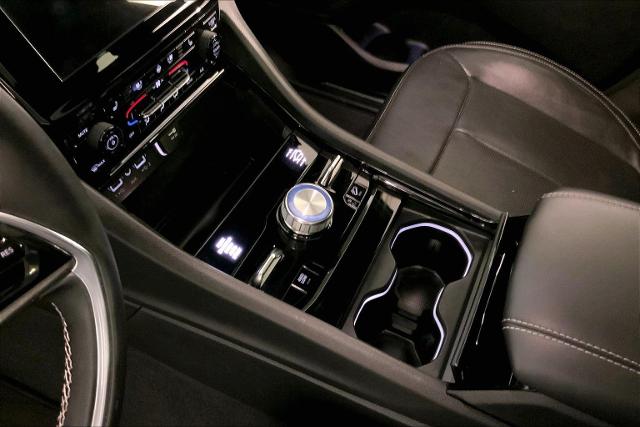 2022 Jeep Grand Cherokee L Vehicle Photo in INDEPENDENCE, MO 64055-1314