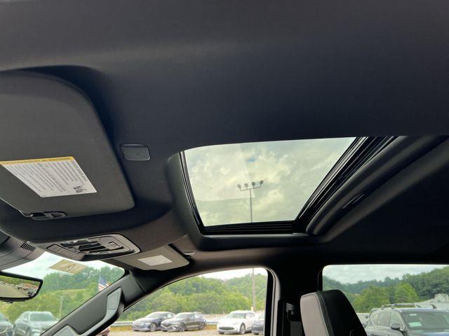 2023 GMC Sierra 1500 Vehicle Photo in Pleasant Hills, PA 15236