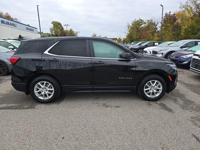 2024 Chevrolet Equinox Vehicle Photo in Pleasant Hills, PA 15236