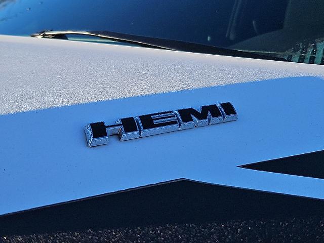 2013 Dodge Challenger Vehicle Photo in TREVOSE, PA 19053-4984