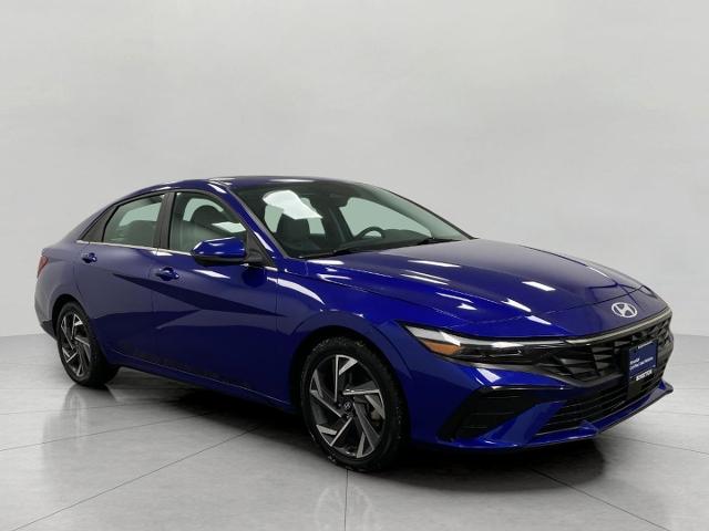 2024 Hyundai ELANTRA Vehicle Photo in Neenah, WI 54956