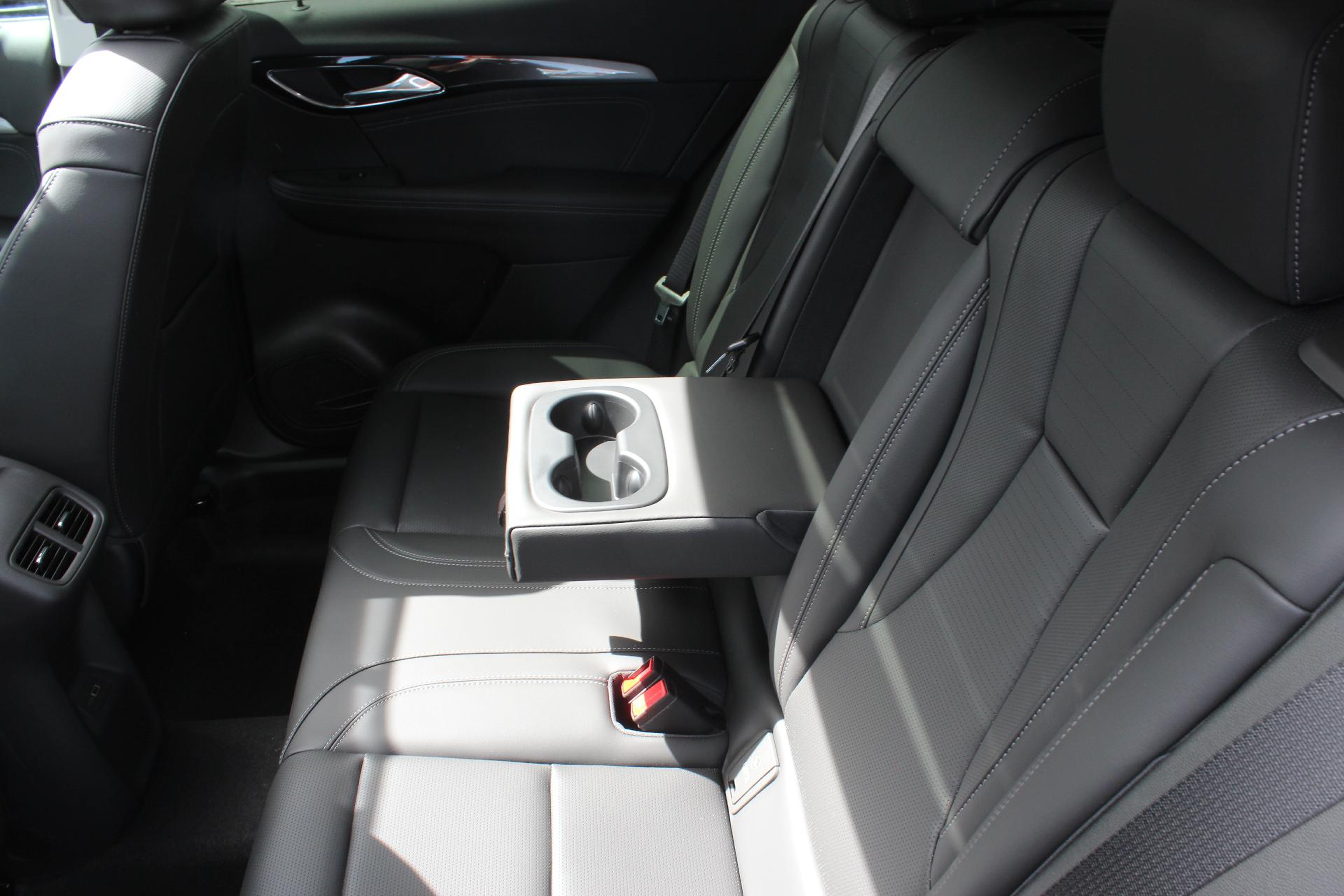 2025 Buick Envision Vehicle Photo in AURORA, CO 80012-4011