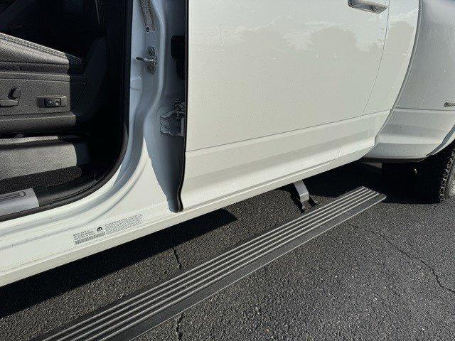 2024 Ram 3500 Vehicle Photo in Mechanicsburg, PA 17050-1707