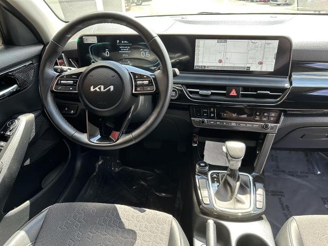 2025 Kia Seltos Vehicle Photo in Tucson, AZ 85712