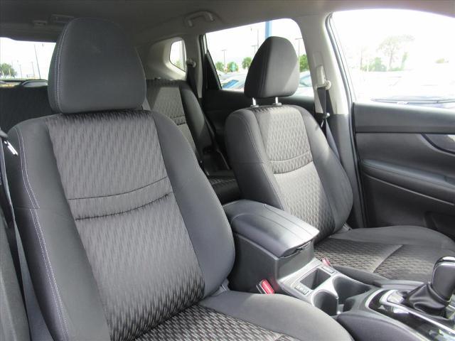 2019 Nissan Rogue Vehicle Photo in LEESBURG, FL 34788-4022
