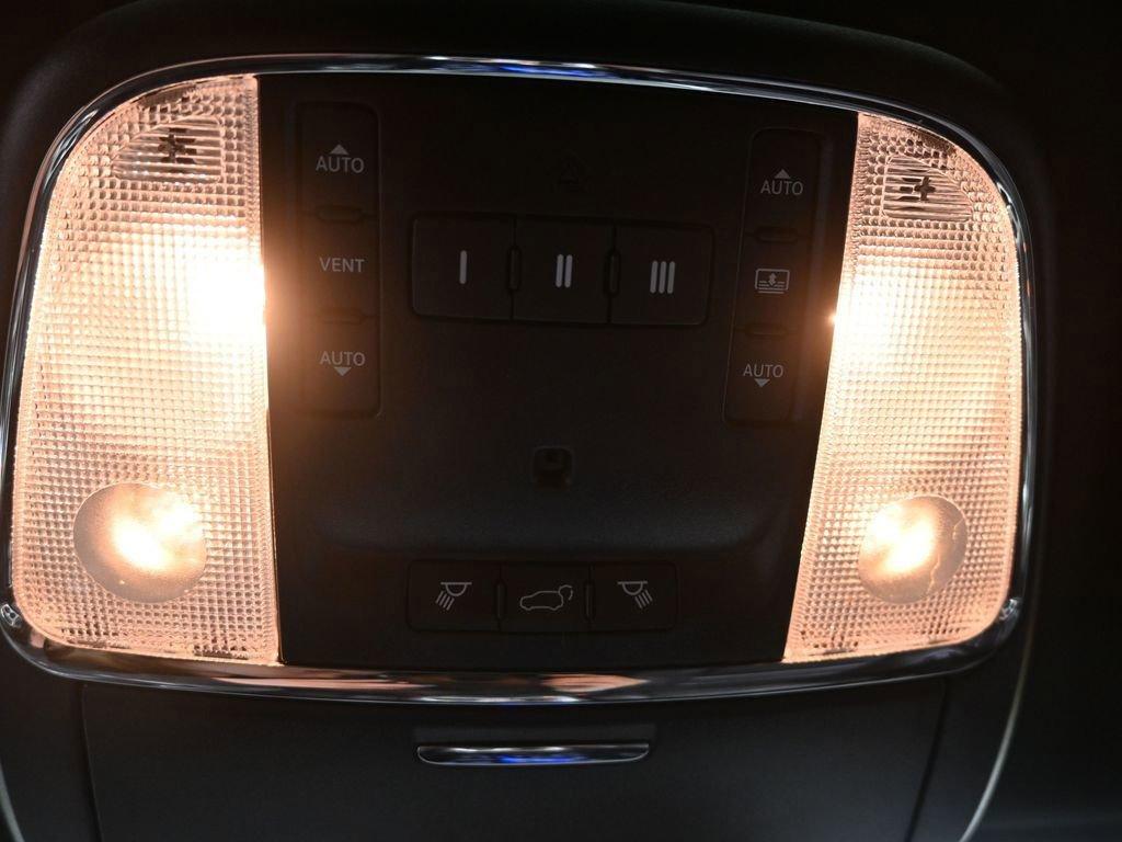 2020 Jeep Grand Cherokee Vehicle Photo in Cedar Rapids, IA 52402