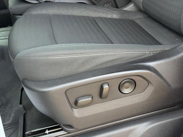 2023 Chevrolet Silverado 1500 Vehicle Photo in COLUMBIA, MO 65203-3903