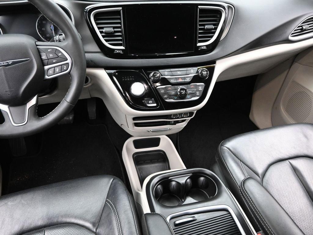 2022 Chrysler Pacifica Vehicle Photo in Cedar Rapids, IA 52402