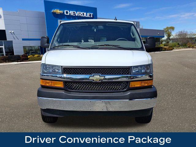 2023 Chevrolet Express Cargo 2500 Vehicle Photo in DANBURY, CT 06810-5034