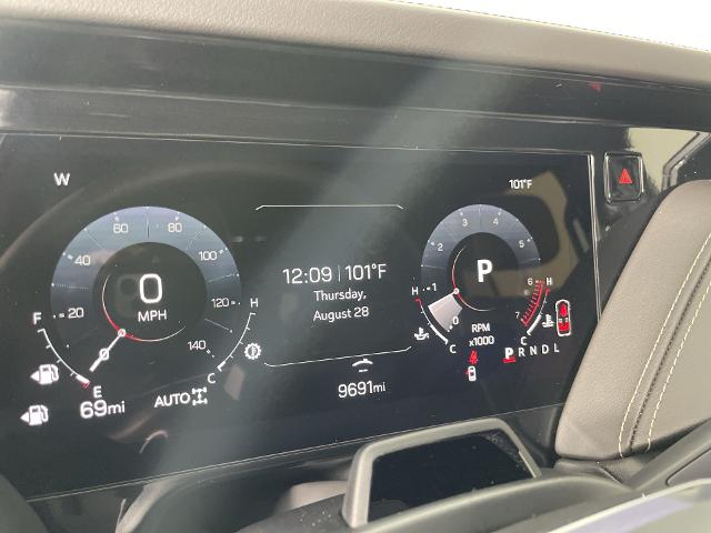 2025 GMC Yukon Vehicle Photo in GILBERT, AZ 85297-0402